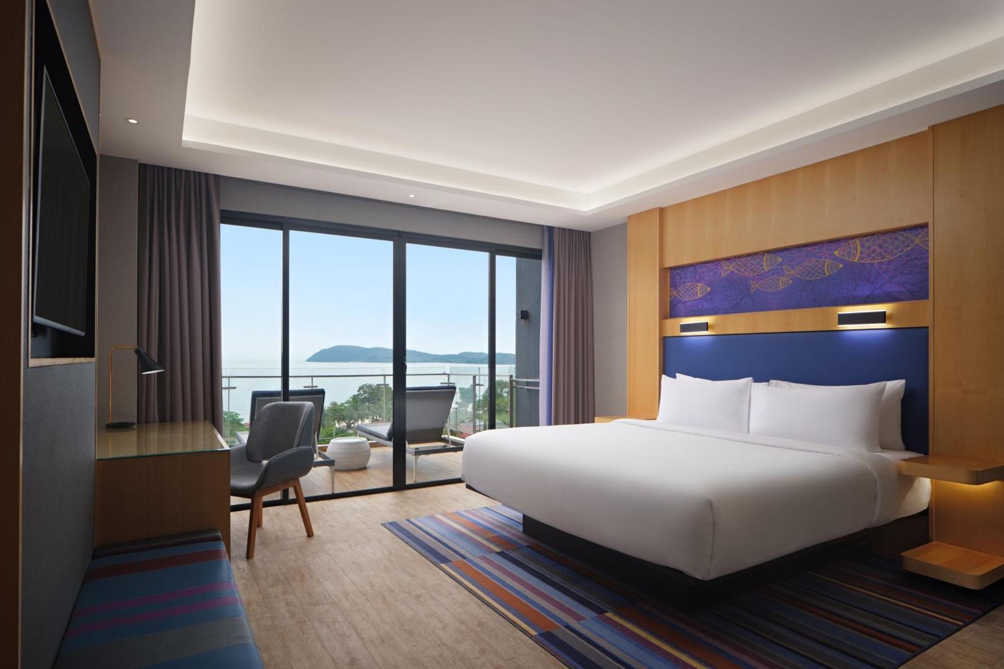 Aloft Langkawi Pantai Tengah Пантай Ченанг Екстериор снимка