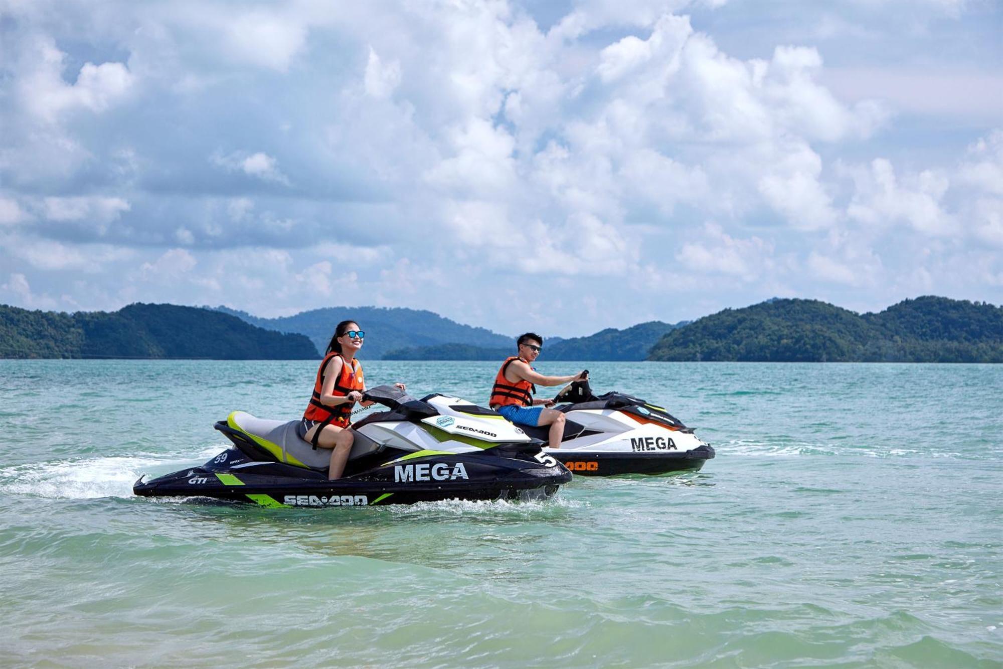 Aloft Langkawi Pantai Tengah Пантай Ченанг Екстериор снимка